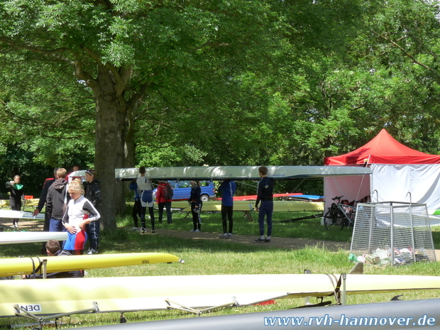 06-2012 Internationale Junioren-Regatta in Hamburg (41).JPG