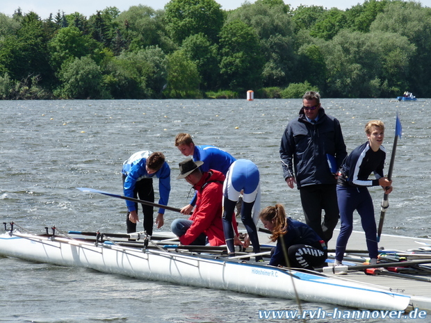 06-2012 Internationale Junioren-Regatta in Hamburg (50).JPG